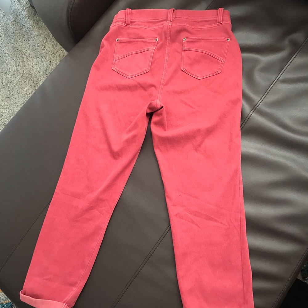 Pink stretch jegging